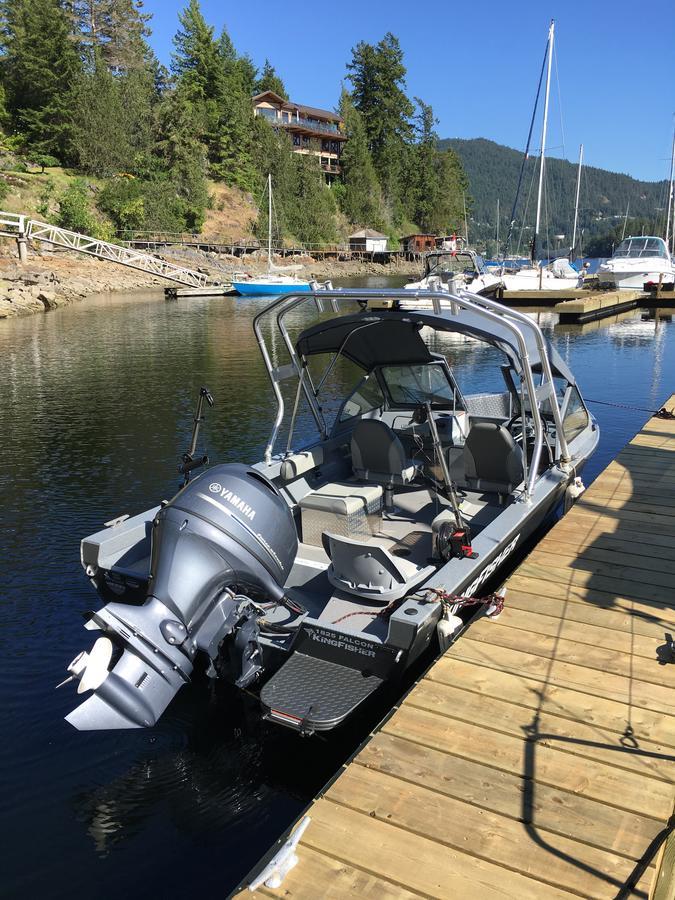 Pender Harbour Resort & Marina Garden Bay Екстер'єр фото