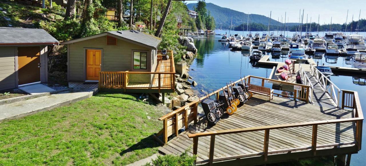 Pender Harbour Resort & Marina Garden Bay Екстер'єр фото